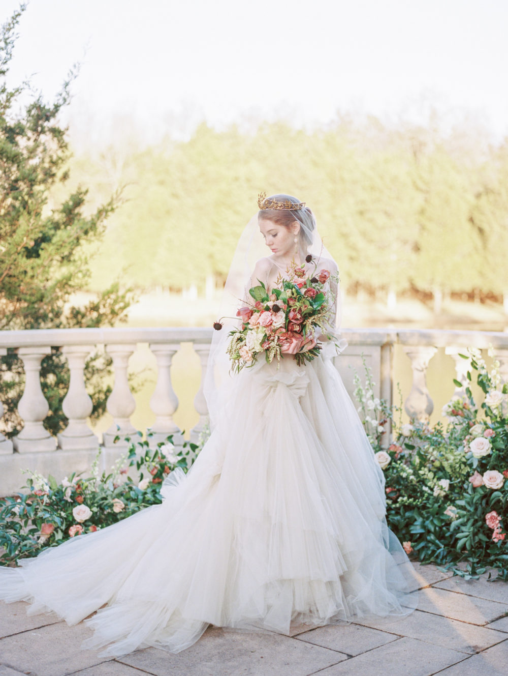Great Marsh Estate winter wedding editorial with muted tones