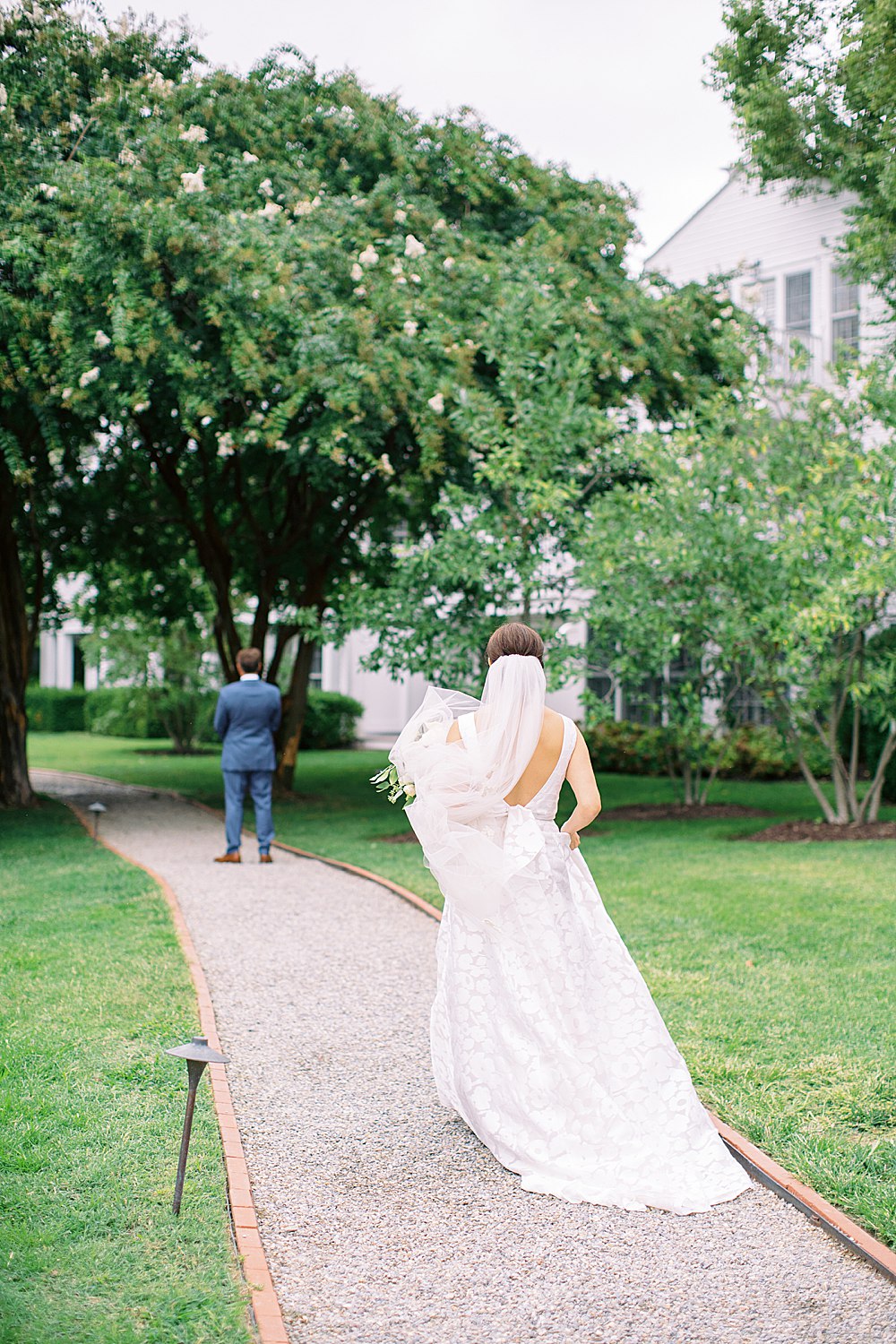 Early September wedding at The Inn at Perry Cabin in St. Michael's, Maryland.